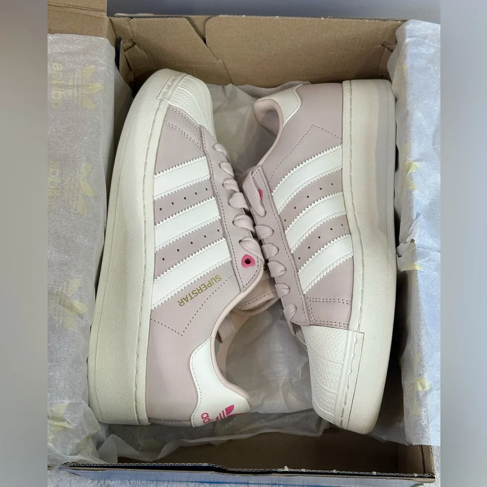 Adidas Superstar XLG - Picture 12 of 14
